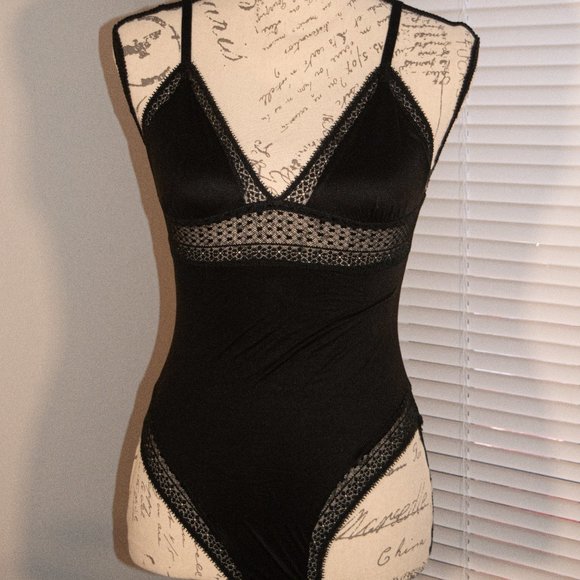 Adorable Black Body Suit with Sheer Floral Detailing - Picture 2 of 4